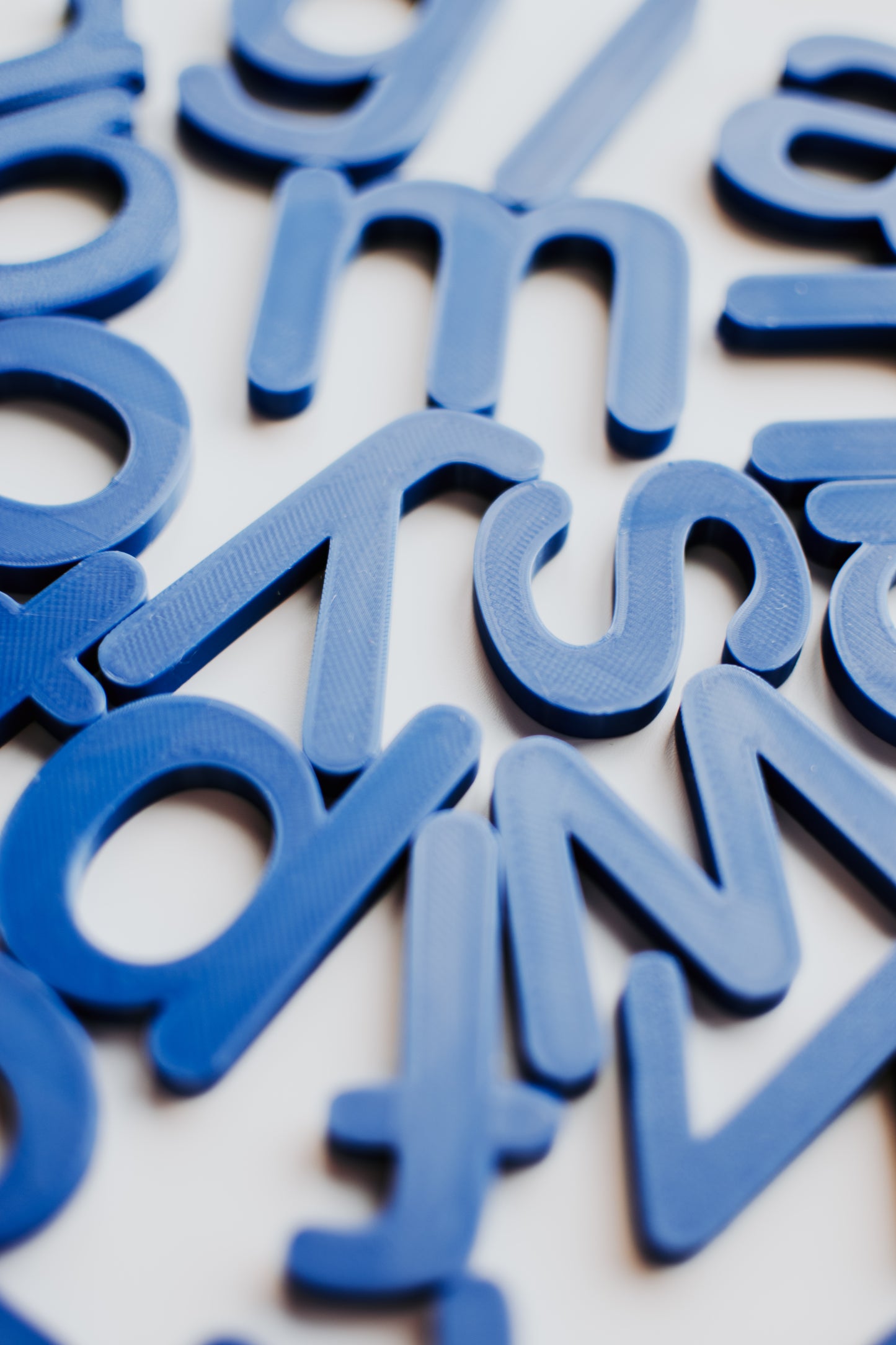 Alphabet minuscule bleu